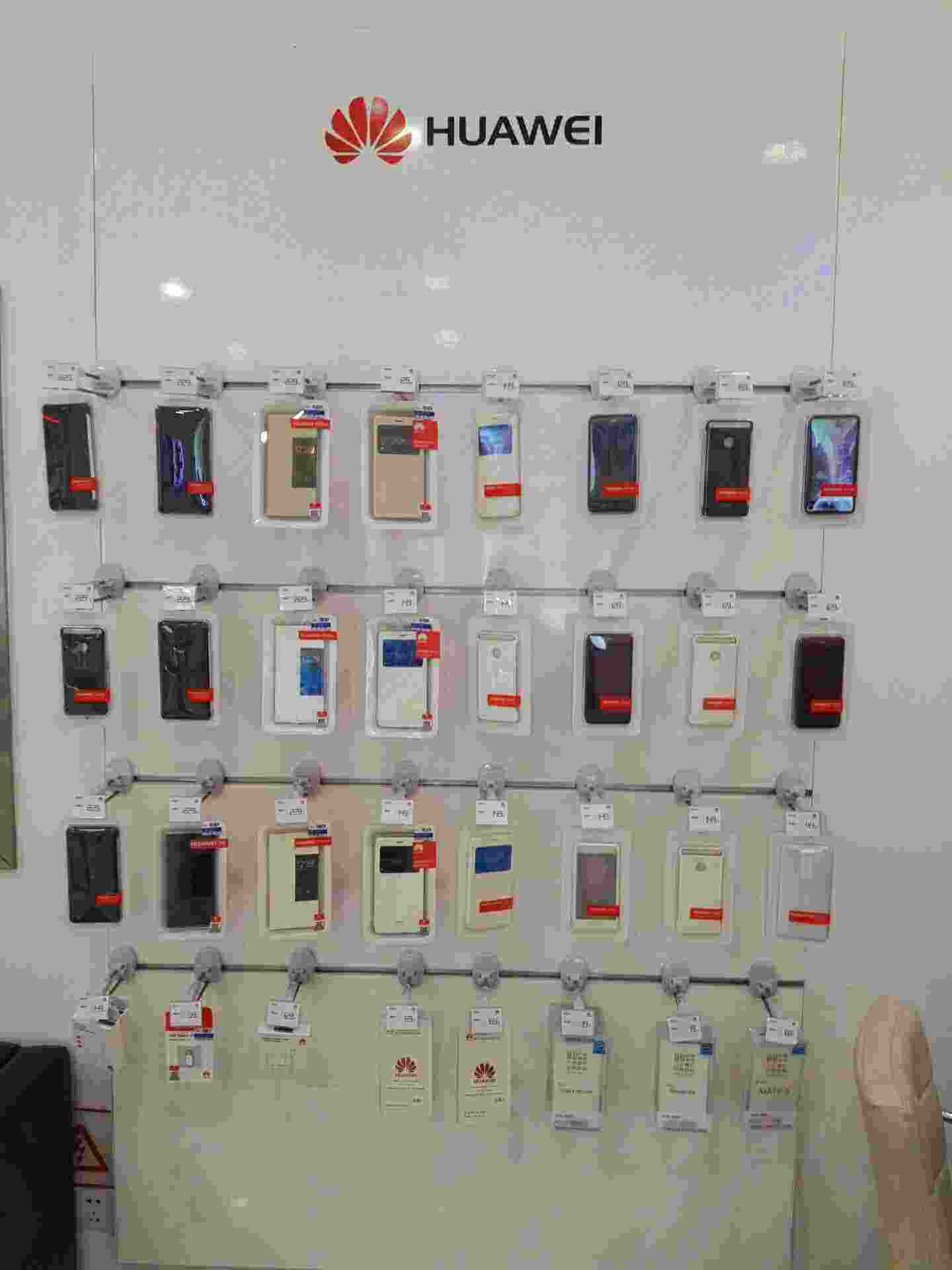 华为手机成都维修店华为手机成砖恢复工具-第2张图片-亚星国际官网