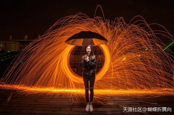 华为手机相机光圈怎么调
:“宋仲基”喊你来凤凰湖拍光绘涂鸦大片<strongalt=