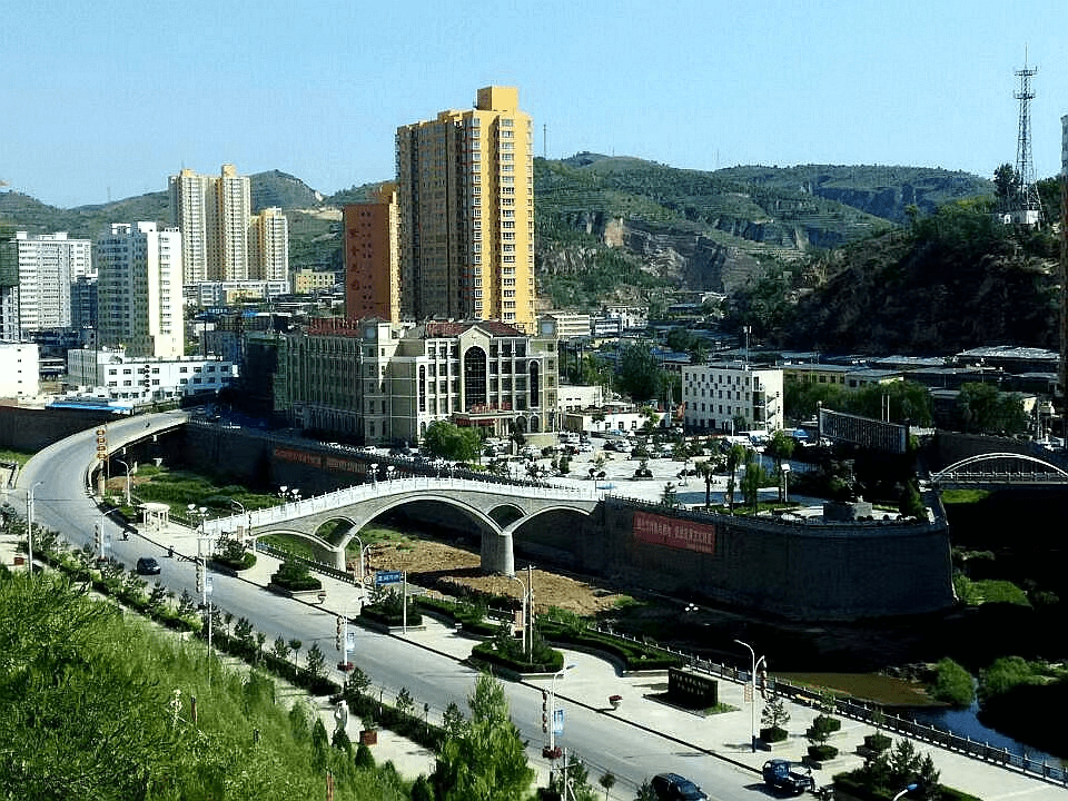 亚太版苹果6破解
:清涧跑出项目建设“加速度” 撑起经济增长“硬脊梁”