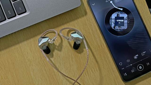 外版苹果有线耳机:KZ - ZVX单动圈HIFI耳机，高音质发烧级体验
