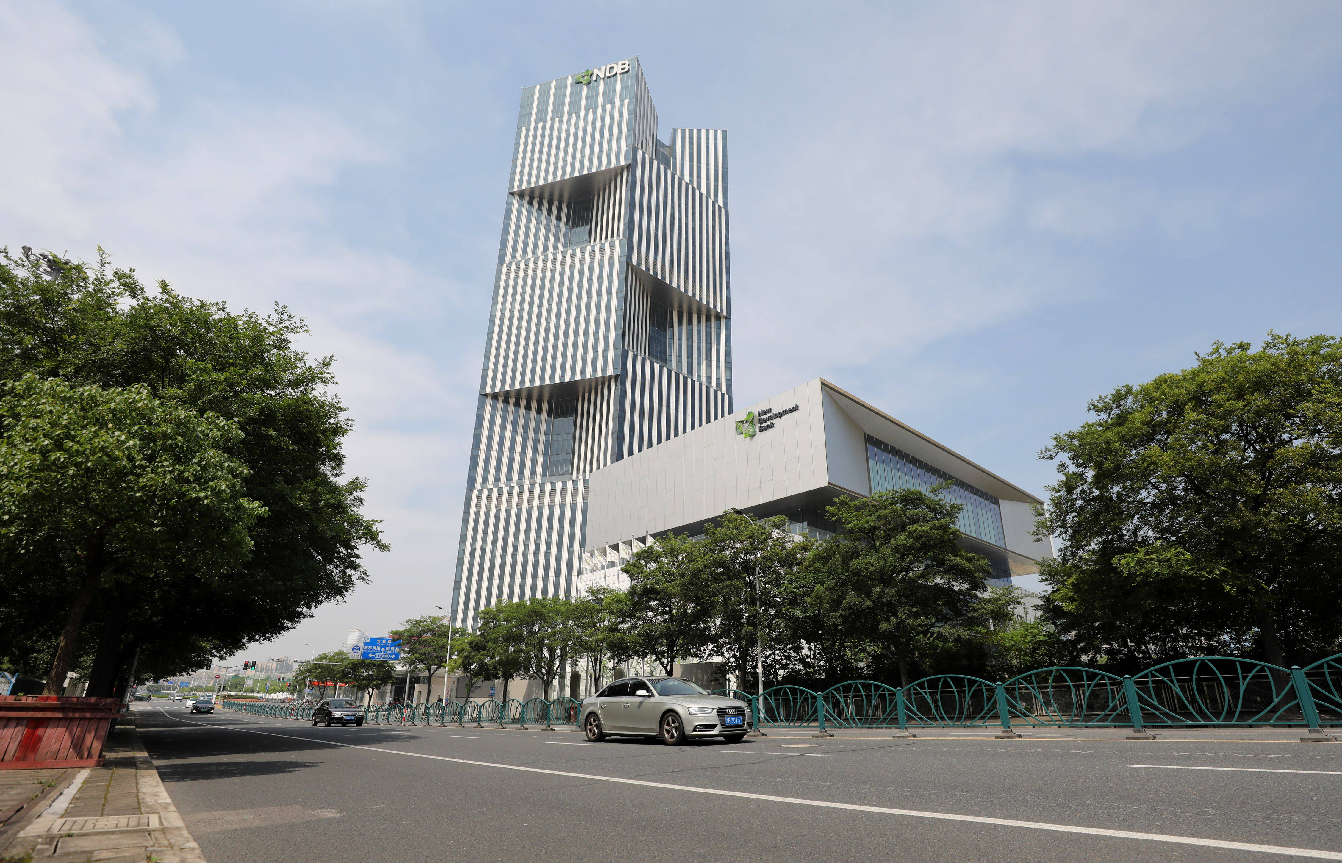 oppo手机页面:“金砖国家推动了一场历史性运动”