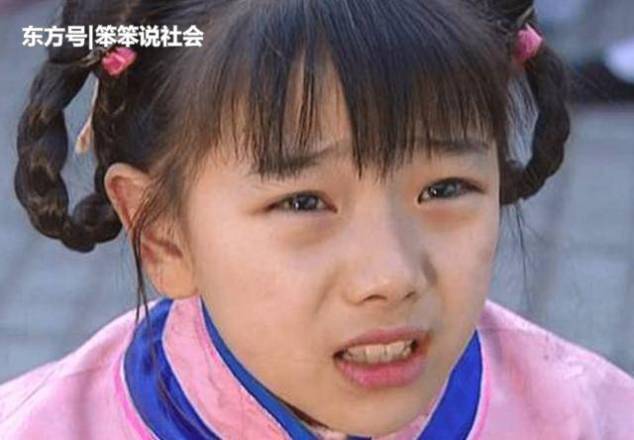 手机屏幕有快资讯手机屏幕有个小白点