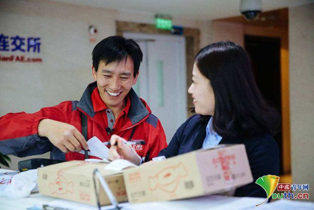 武汉苹果快递新闻头条湖北发货的苹果手机是正品吗-第1张图片-亚星国际官网